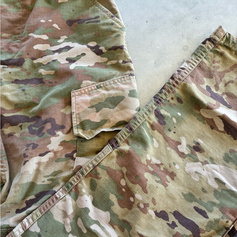 Camouflage Cargo Pants SZ 28 - Picture 11 of 11